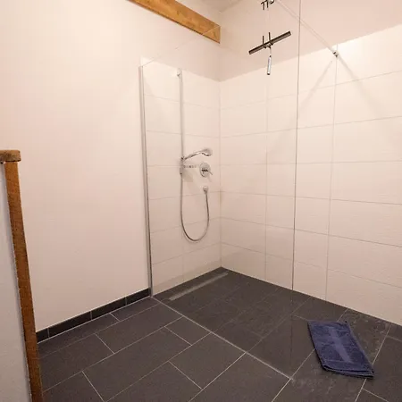 Apartment Am Kirchplatz 7 Stahnsdorf Esterno foto